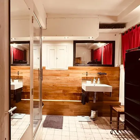 Historic Centre Studio, St-andré&bastille View! Appartement